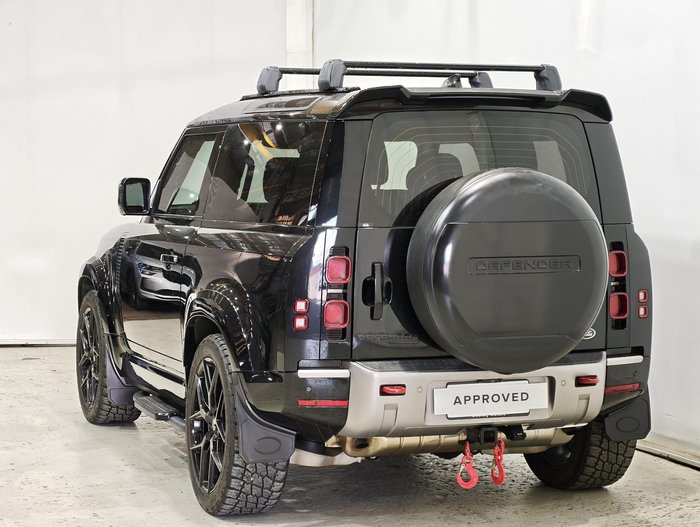 2023 Land Rover Defender 90 P300 S