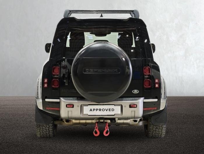 2023 Land Rover Defender 90 P300 S