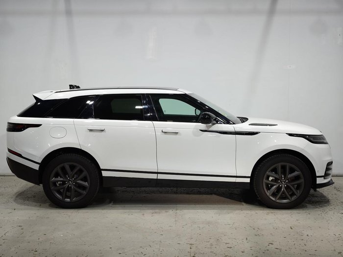2025 Land Rover Range Rover Velar P250 Dynamic SE