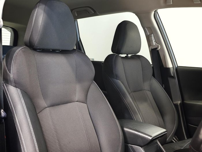 2022 Subaru Forester 2.5i