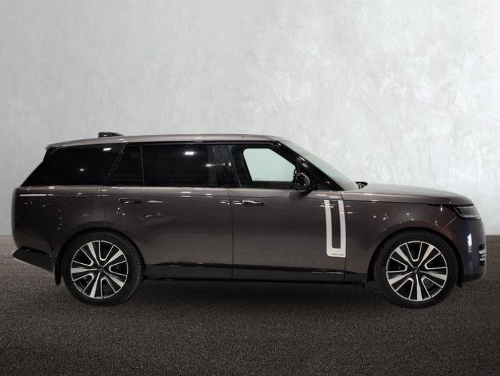 2024 Land Rover Range Rover P460e Autobiography PHEV