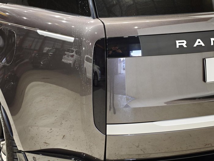 2024 Land Rover Range Rover P460e Autobiography PHEV
