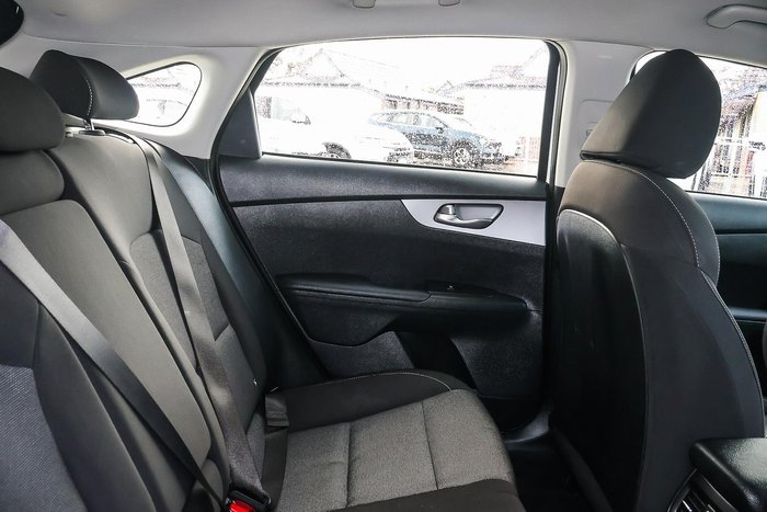 2024 Kia Cerato S