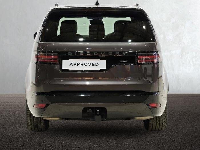 2025 Land Rover Discovery D350 Dynamic SE