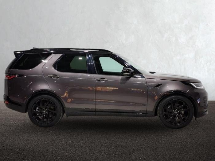 2025 Land Rover Discovery D350 Dynamic SE
