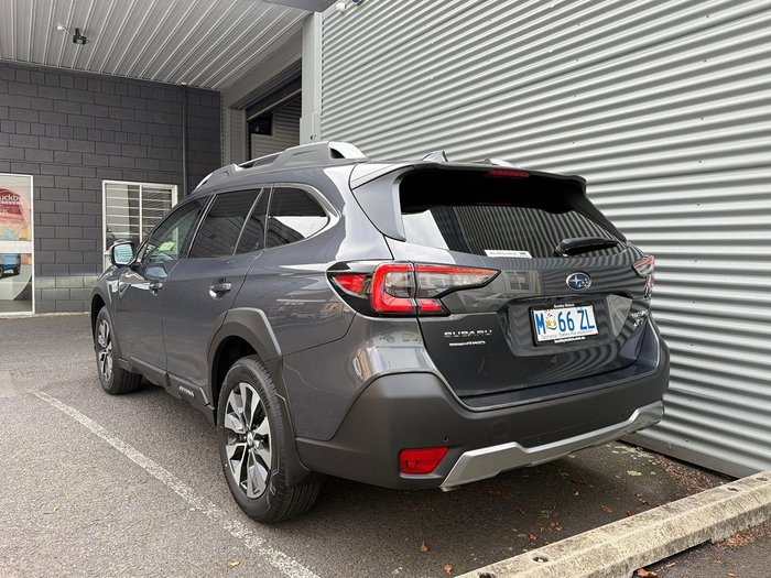 2025 Subaru Outback AWD Touring XT