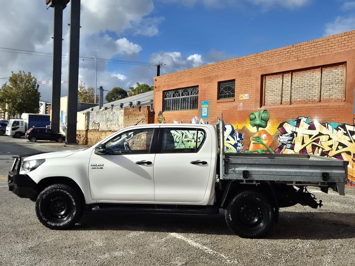 2018 Toyota Hilux SR