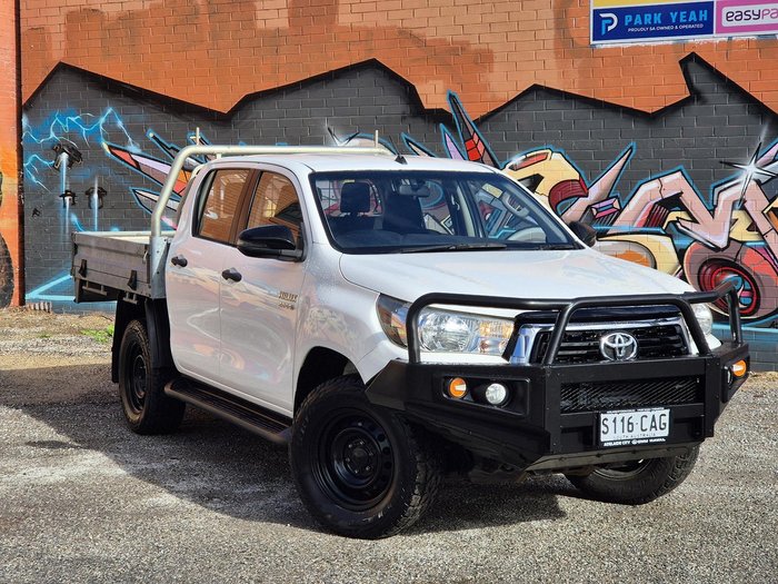 2018 Toyota Hilux SR