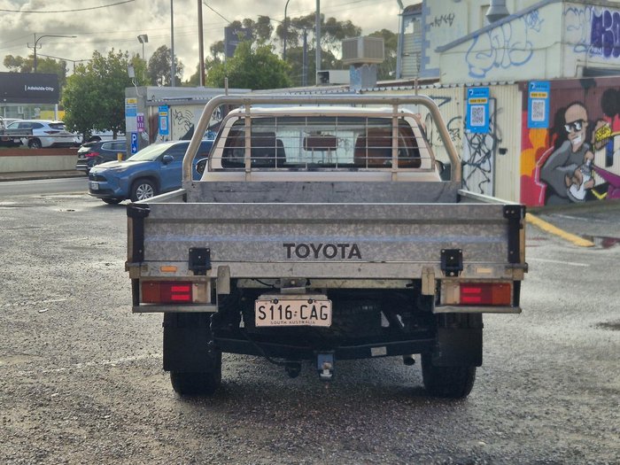 2018 Toyota Hilux SR