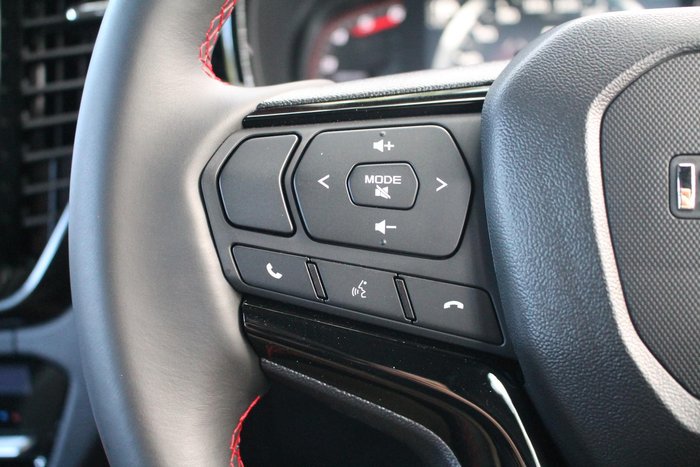 2025 Isuzu D-MAX X-TERRAIN