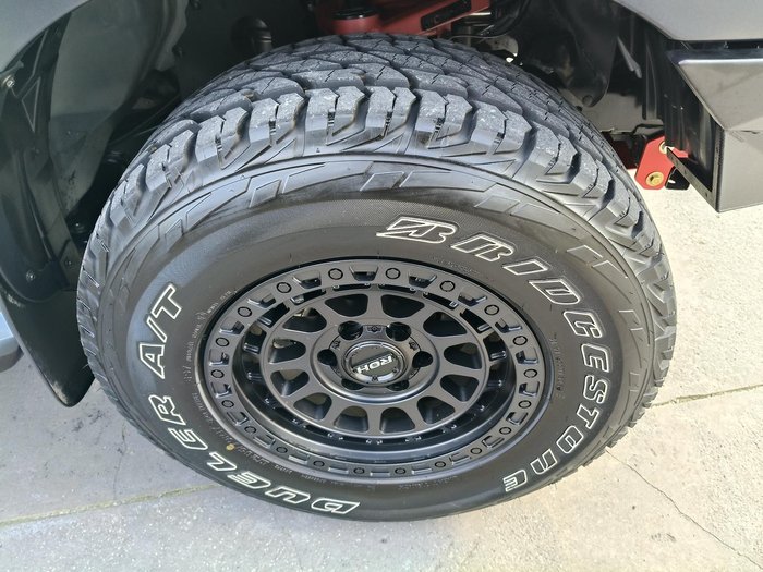 2024 Isuzu D-MAX X-TERRAIN MY24 4X4 Dual Range Granite Grey