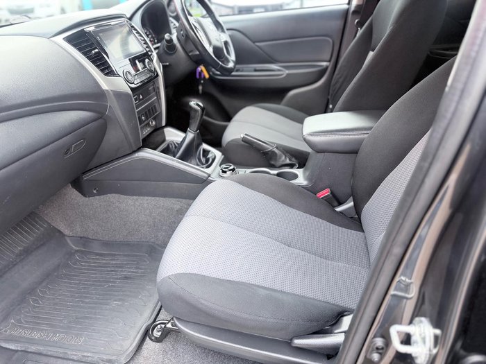 2021 Mitsubishi Triton GLS
