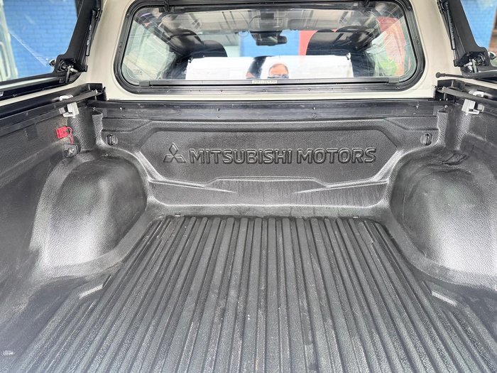 2021 Mitsubishi Triton GLS