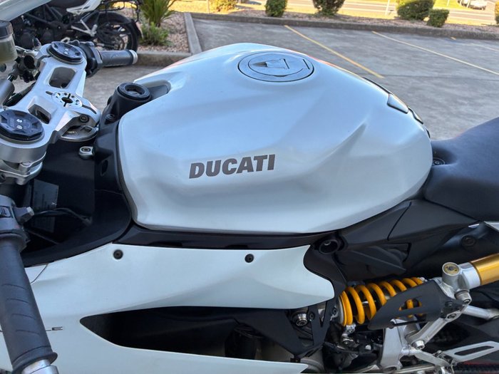 2015 Ducati 899 PANIGALE WHITE