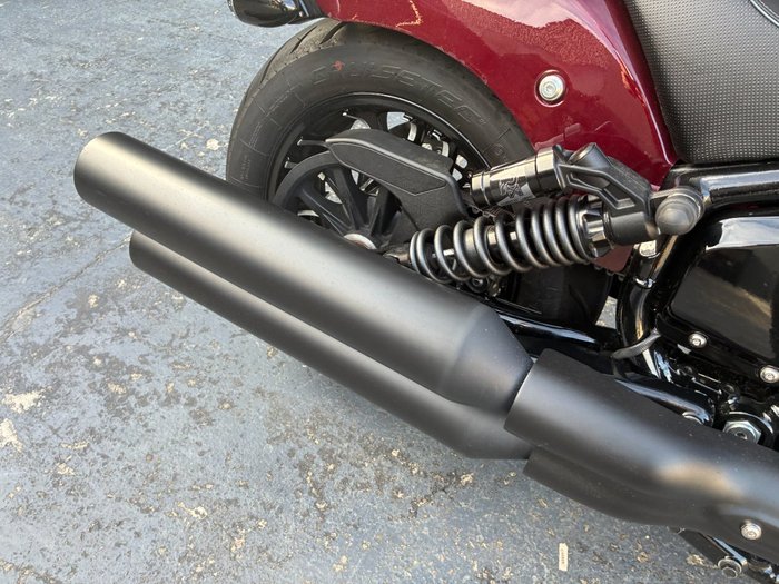 2025 Indian SPORT CHIEF Burgundy
