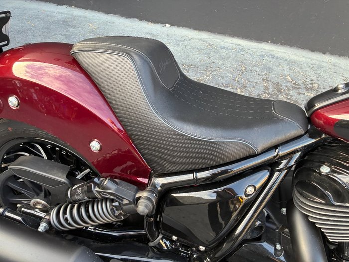 2025 Indian SPORT CHIEF Burgundy