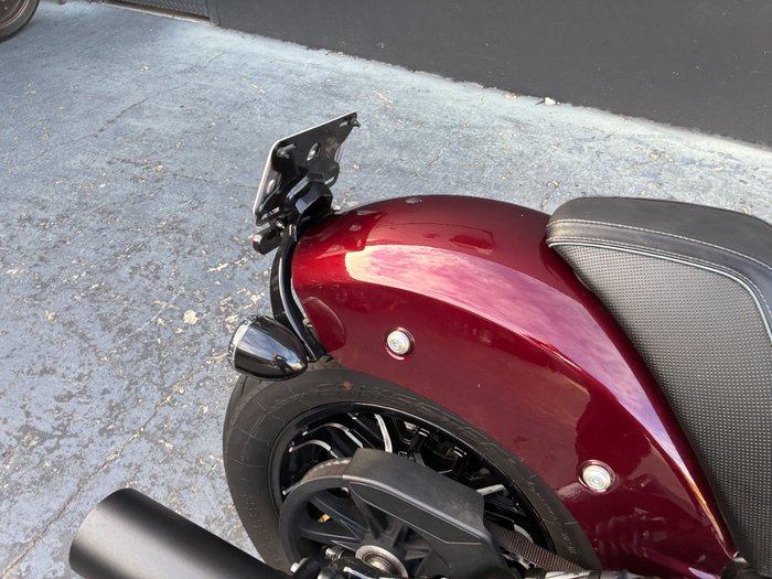 2025 Indian SPORT CHIEF Burgundy