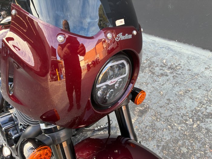 2025 Indian SPORT CHIEF Burgundy