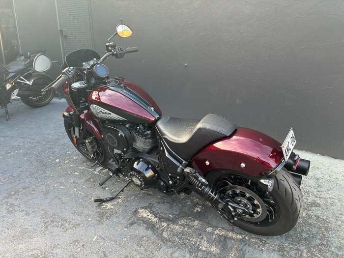 2025 Indian SPORT CHIEF Burgundy