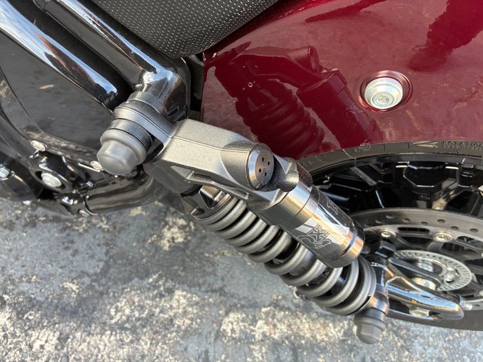 2025 Indian SPORT CHIEF Burgundy
