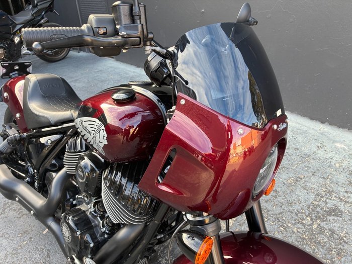 2025 Indian SPORT CHIEF Burgundy
