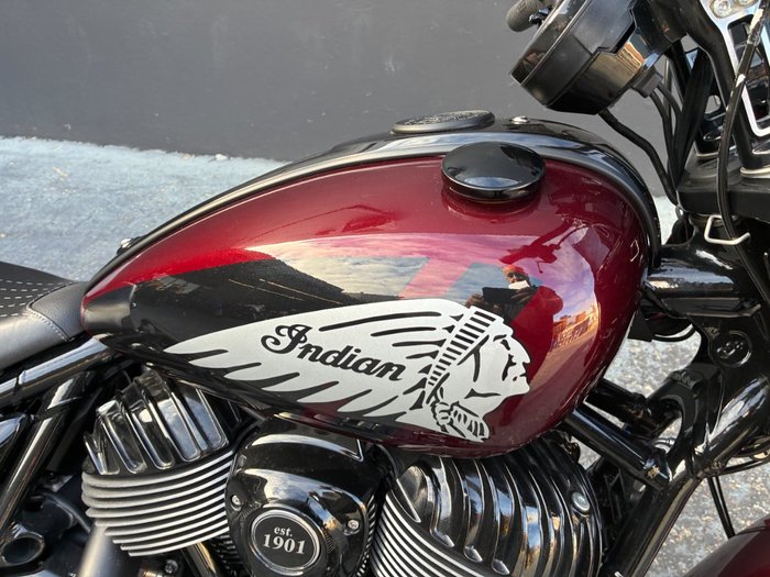 2025 Indian SPORT CHIEF Burgundy