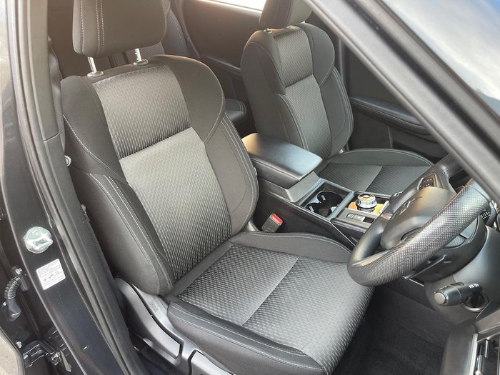 2024 Mitsubishi Outlander ES