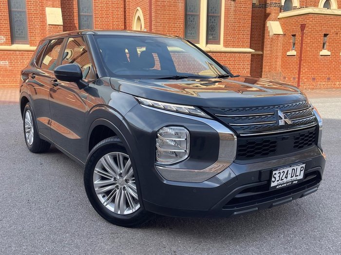 2024 Mitsubishi Outlander