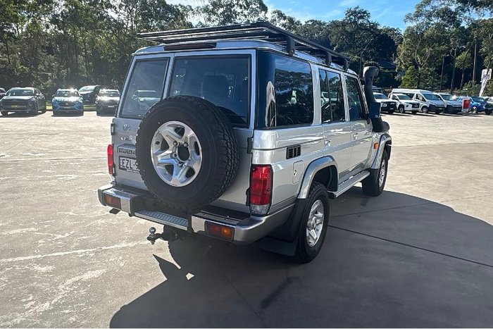 2023 Toyota Landcruiser GXL