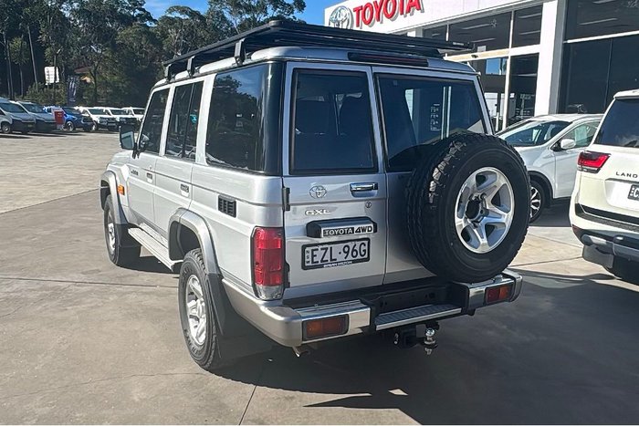 2023 Toyota Landcruiser GXL
