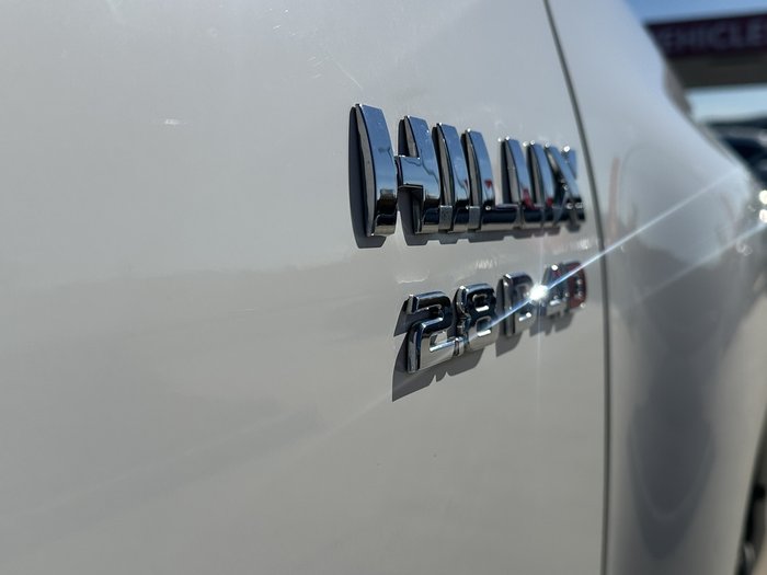 2021 Toyota Hilux SR5