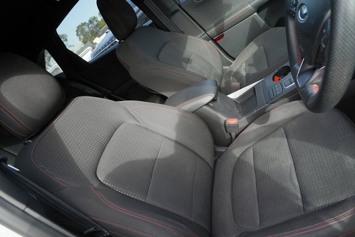 2020 Ford Escape ST-Line