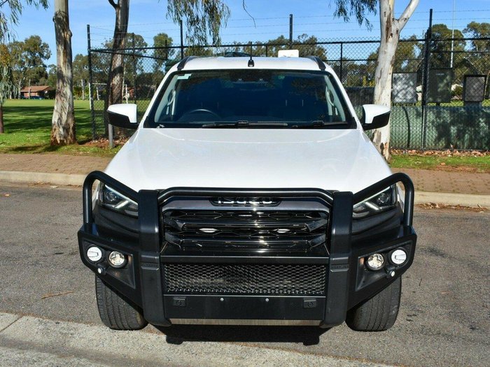 2023 Isuzu MU-X LS-T