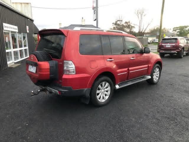 2009 Mitsubishi Pajero Exceed