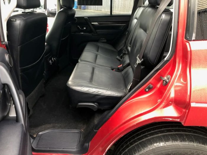 2009 Mitsubishi Pajero Exceed