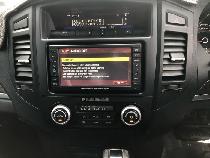 2009 Mitsubishi Pajero Exceed