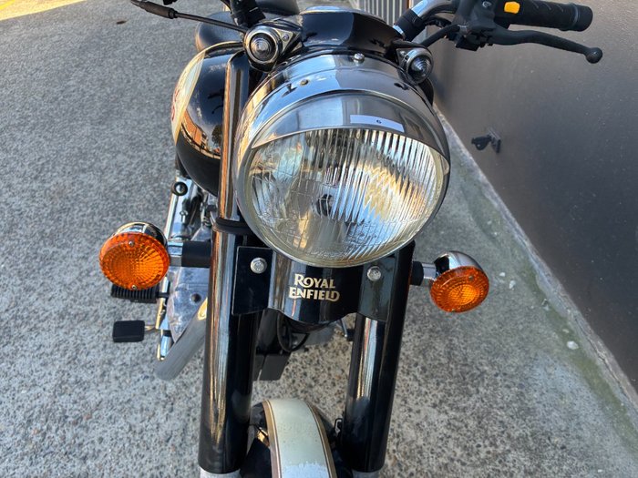 2018 Royal Enfield CLASSIC 350 BLACK