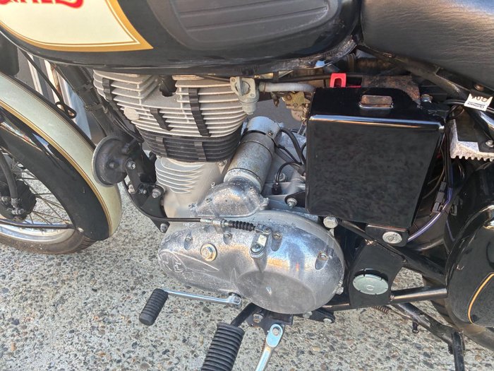 2018 Royal Enfield CLASSIC 350 BLACK
