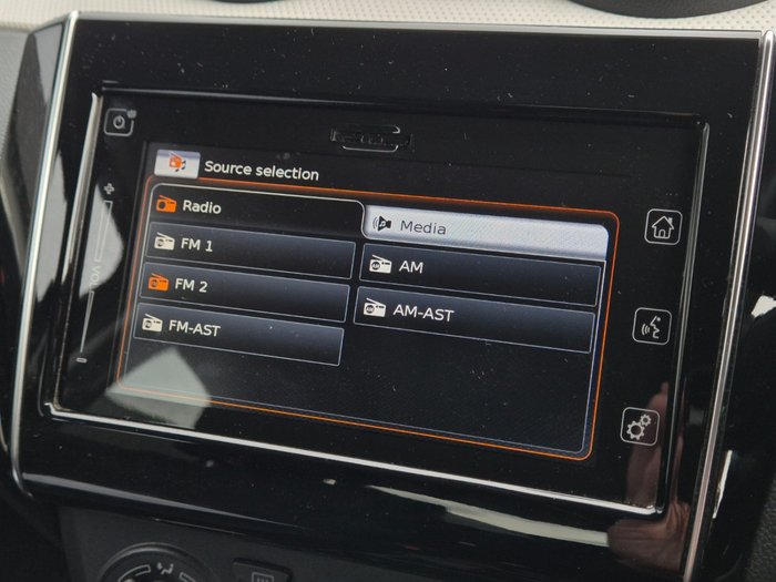 2020 Suzuki Swift GL Navigator