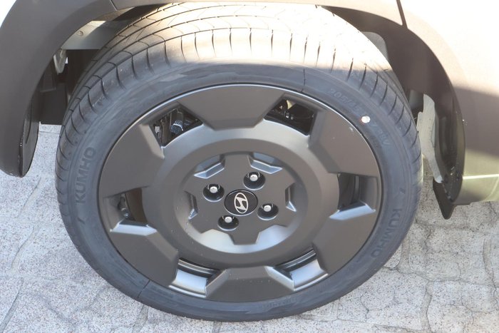 2026 Hyundai INSTER Cross