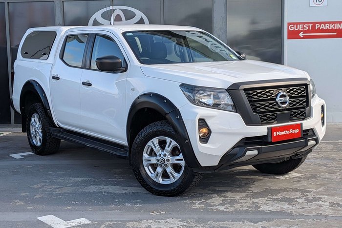 2021 Nissan Navara SL