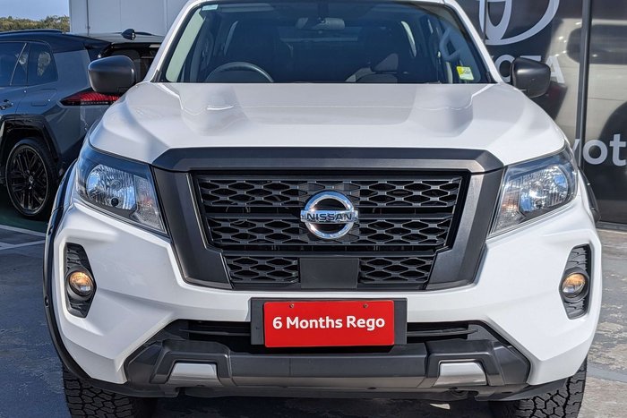 2021 Nissan Navara SL