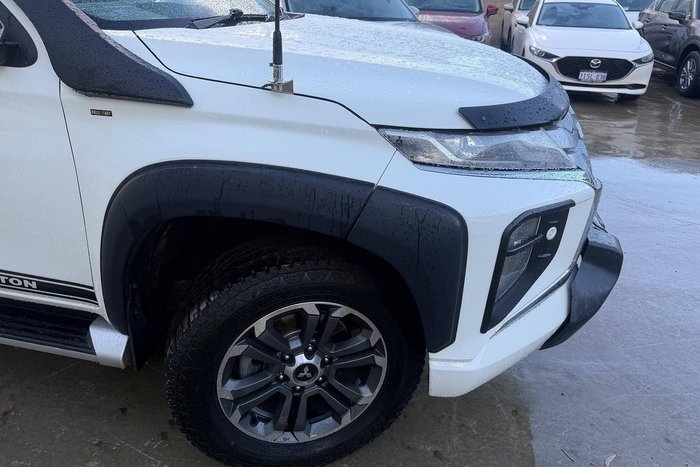 2022 Mitsubishi Triton GLS