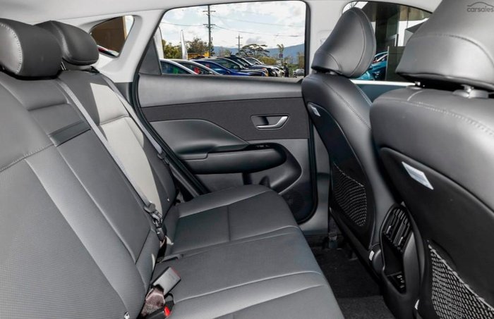 2025 Hyundai Kona Premium