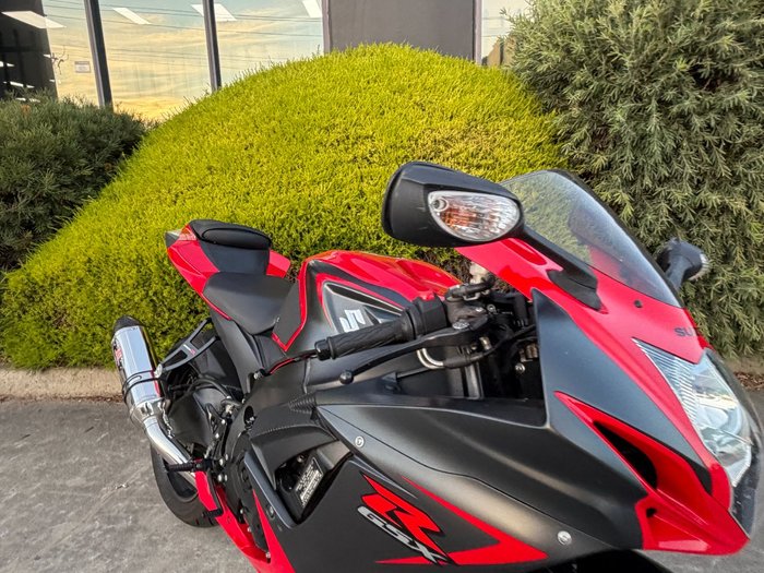 2015 Suzuki GSX-R600 Red