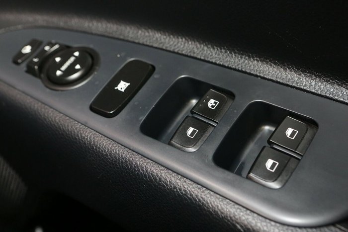2024 Kia Stonic S