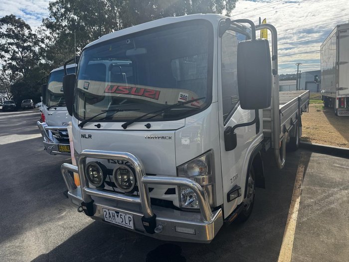 2017 Isuzu N Series NLR 45-150 Traypack