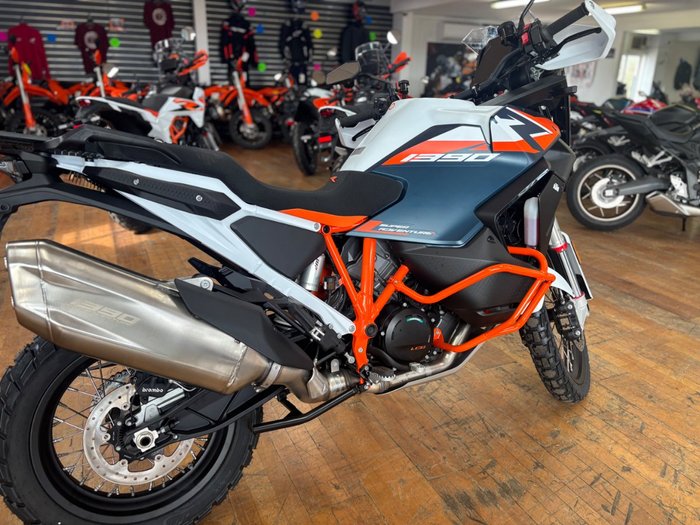 2026 Ktm 1390 SUPER ADVENTURE R Orange