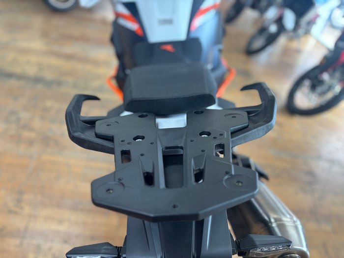 2026 Ktm 1390 SUPER ADVENTURE R Orange