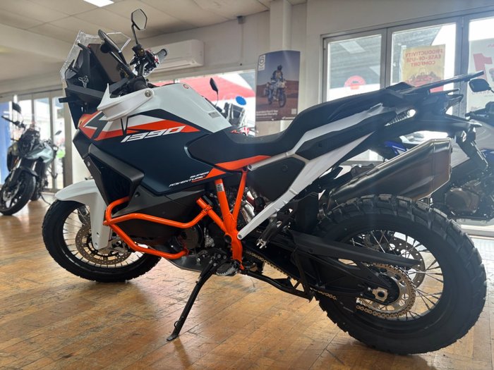 2026 Ktm 1390 SUPER ADVENTURE R Orange